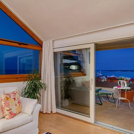 Apartmán Blue Skyline Luxury Portisco
